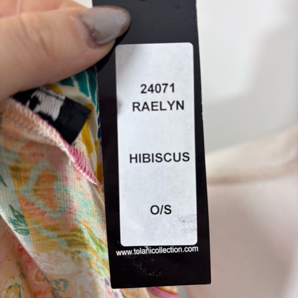 Tolani Raelyn hibiscus Kimono NEW with tags One Size embroidered, abstract, boho - Picture 13 of 15